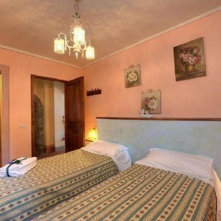 La Vecchia Sassa Aparthotel Montaione Luaran gambar