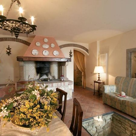 La Vecchia Sassa Aparthotel Montaione Luaran gambar