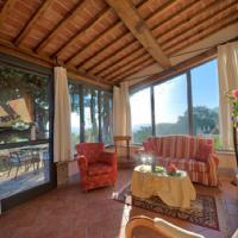 La Vecchia Sassa Aparthotel Montaione Luaran gambar