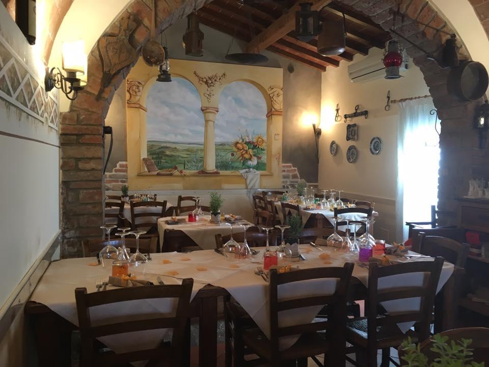 La Vecchia Sassa Aparthotel Montaione Luaran gambar