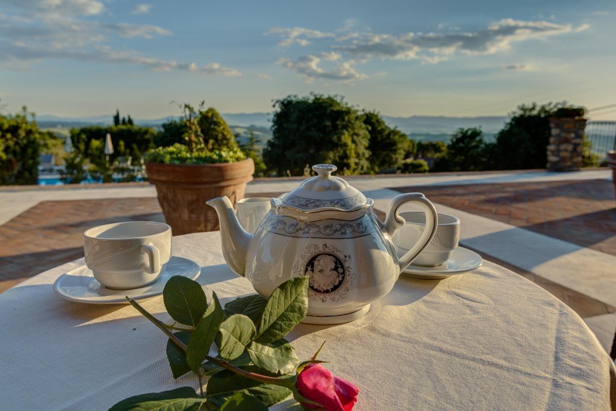La Vecchia Sassa Aparthotel Montaione Luaran gambar