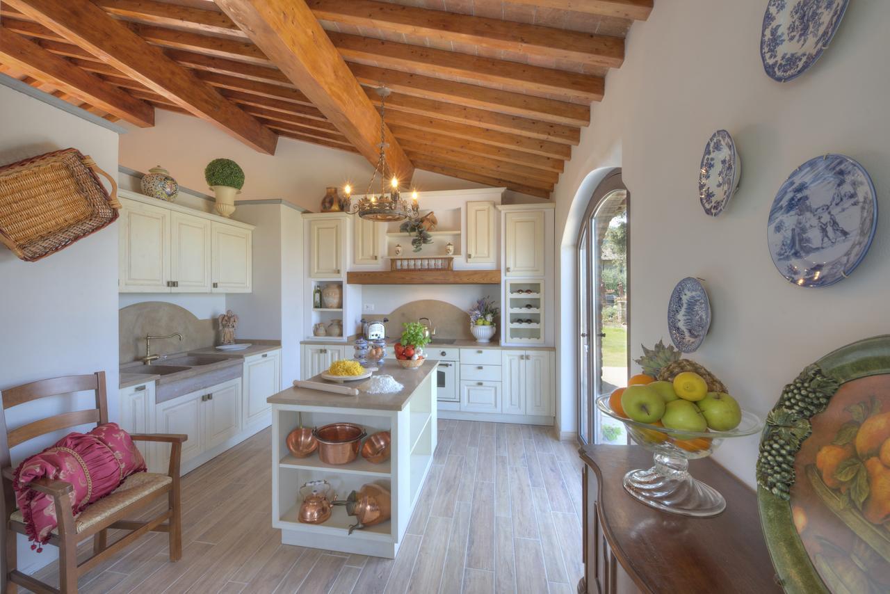 La Vecchia Sassa Aparthotel Montaione Luaran gambar